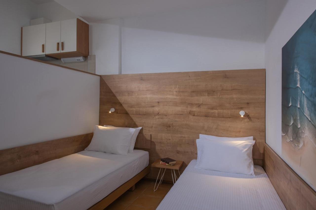 4 Elements Holiday Homes แอร์ซอนิสซอส ภายนอก รูปภาพ