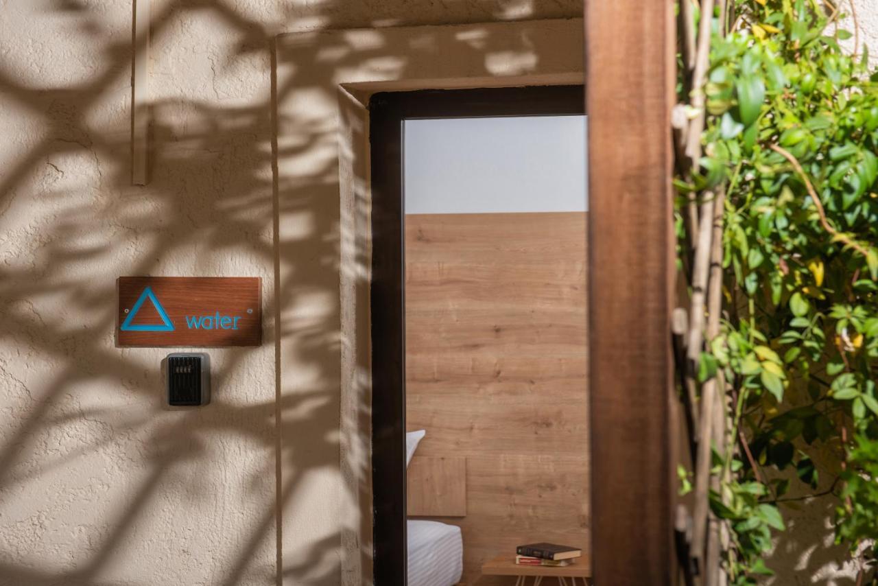 4 Elements Holiday Homes แอร์ซอนิสซอส ภายนอก รูปภาพ