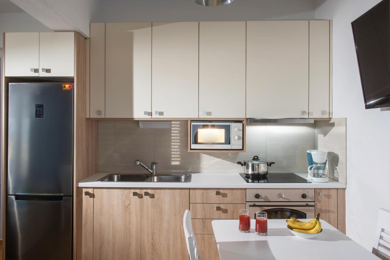 4 Elements Holiday Homes แอร์ซอนิสซอส ภายนอก รูปภาพ